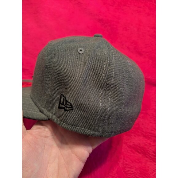 Tacoma Rainiers MiLB New Era 59FIFTY Fitted Hat 7 1/4 Gray Black R Logo Cap - Picture 3 of 10